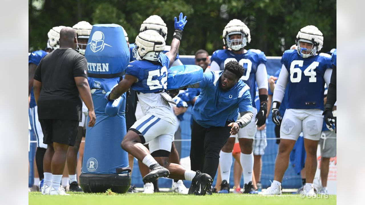 Colts' Yannick Ngakoue wants to watch Indiana high school football