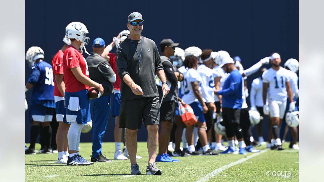 Gus Bradley Praises Colts' Young Cornerbacks - Sports Illustrated  Indianapolis Colts News, Analysis and More