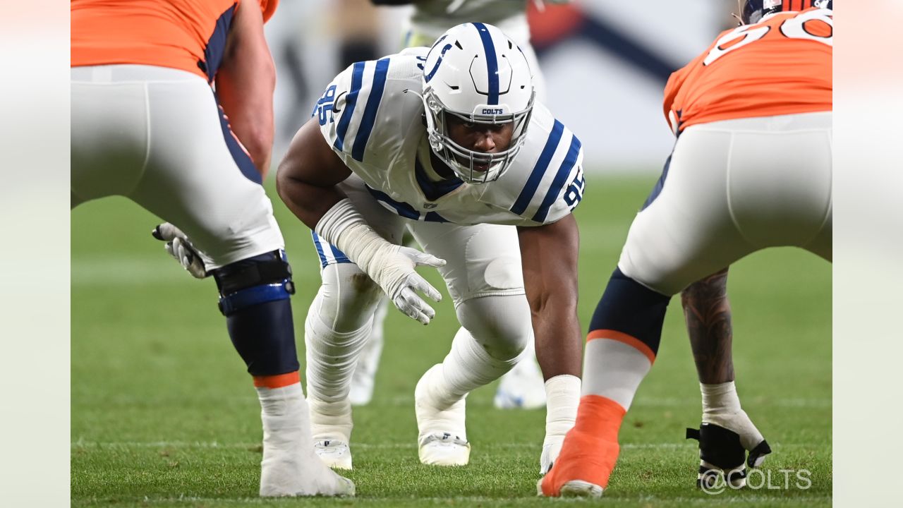 Game blog: Colts beat Broncos 15-13 with last-minute field goal