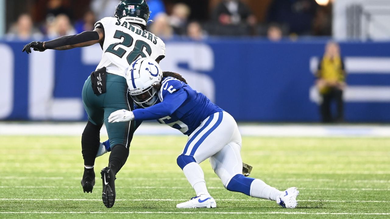 Eagles' Miles Sanders guts it out in NFL playoffs loss to Seahawks, but has  costly fourth-down miscue