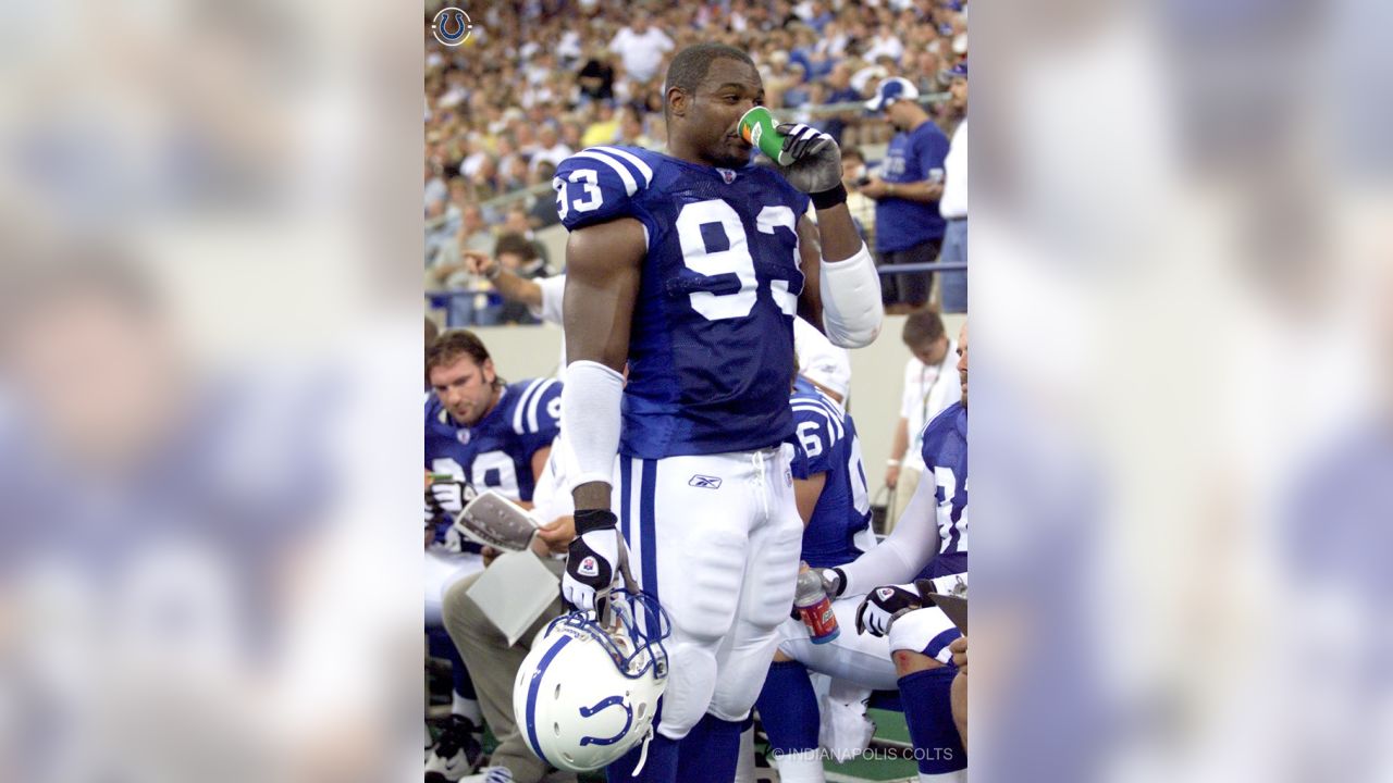 Longtime Colt Dwight Freeney Signs with the San Diego Chargers - Stampede  Blue