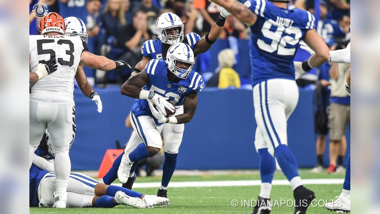 Colts LB Darius Leonard not satisfied with historic rookie NFL season.