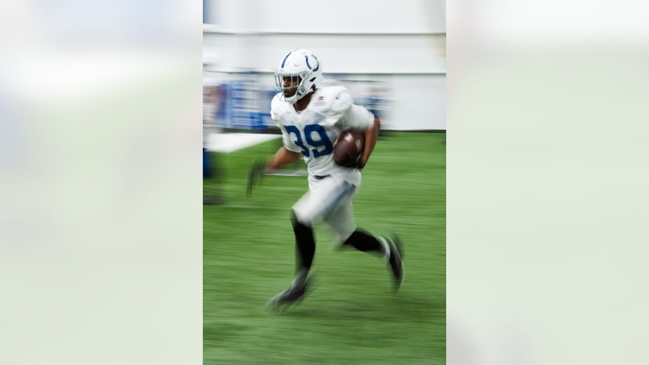 Zaire Franklin breaks Colts record; 3 Syracuse alumni in playoffs