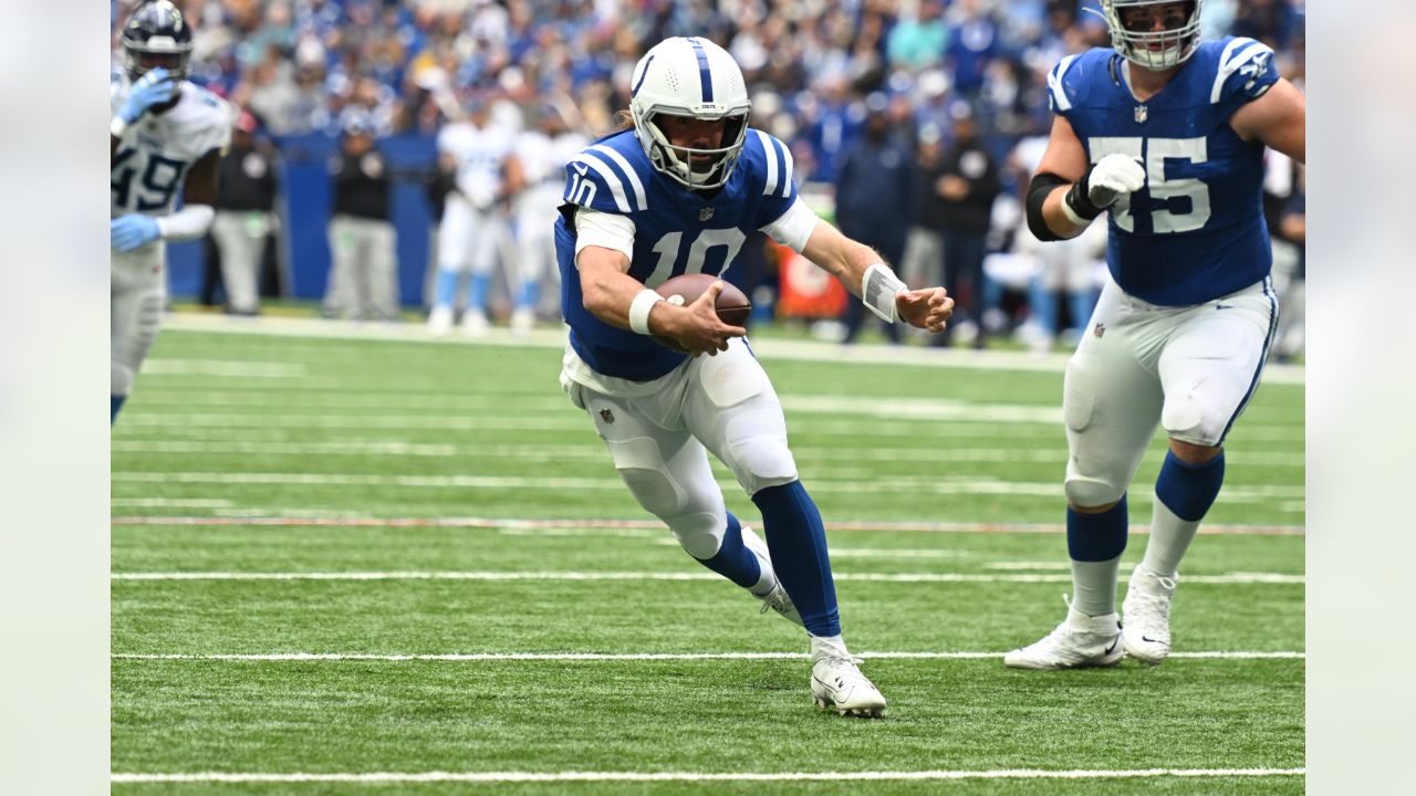 Colts end seven-game home losing streak with 23-16 win over