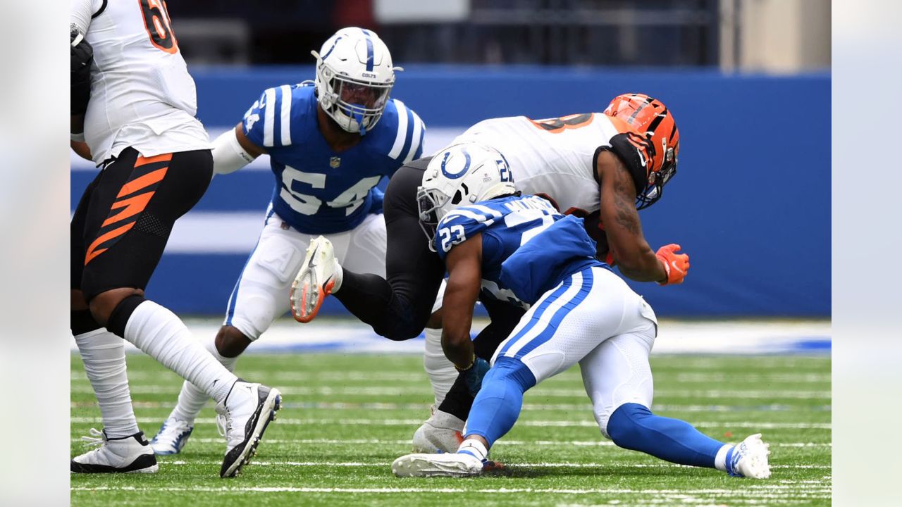 Colts complete comeback to defeat Bengals 31-27