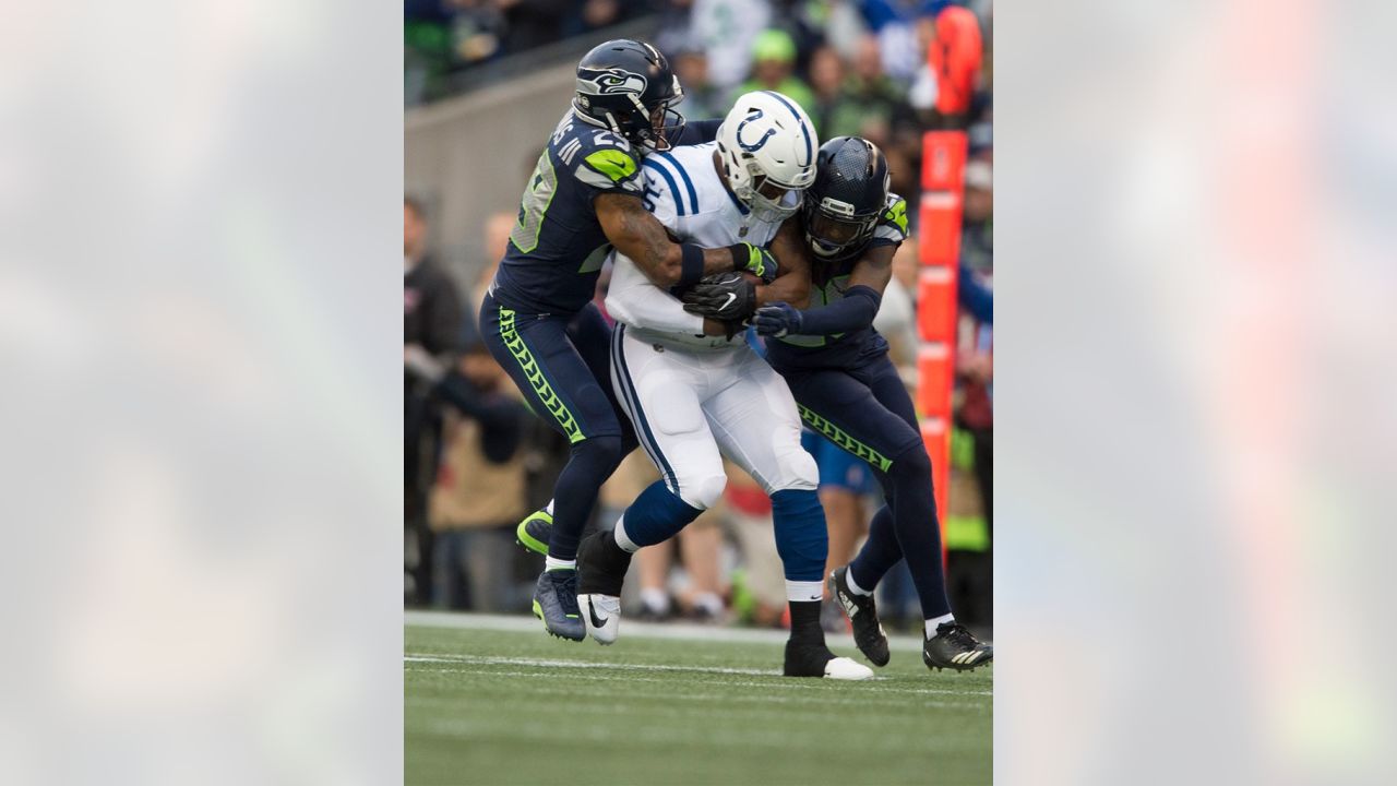 Colts lose to Seahawks, 46-18