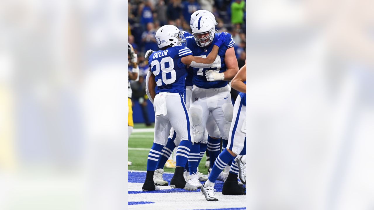 Colts-Steelers Week 12 Monday Night Football: Pittsburgh seeing signs of  life in offense - Turf Show Times