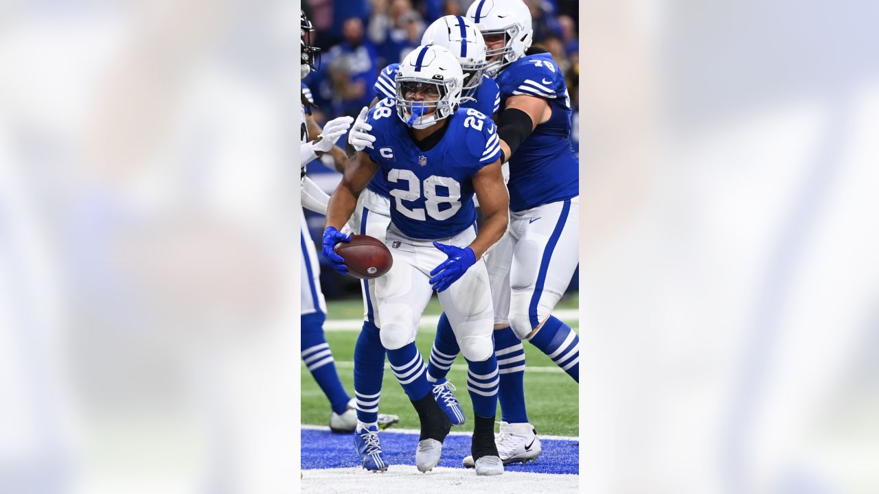 Jelani Woods Scores Twice to Help Lift Colts Past Chiefs on Sunday