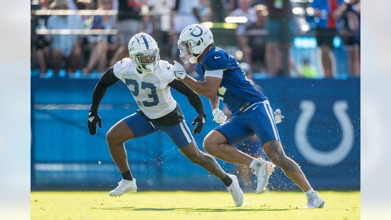 Indianapolis Colts cornerback Kenny Moore II (23) warms up before an NFL  football game against the Chicago Bears, Saturday, Aug. 19, 2023, in  Indianapolis. (AP Photo/Zach Bolinger Stock Photo - Alamy