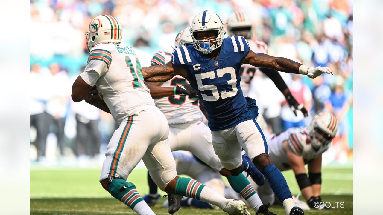 Colts LB Darius Leonard not satisfied with historic rookie NFL season.