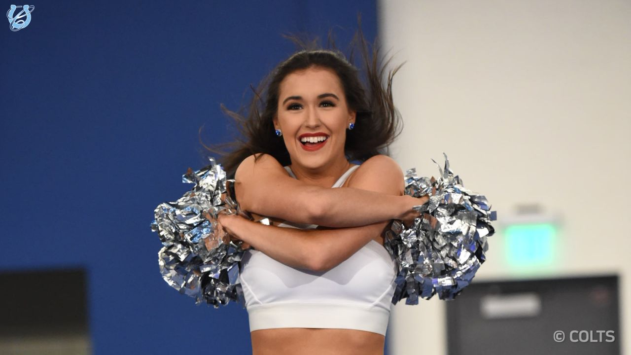 A look at the 2019 Colts Cheer finalists during their auditions.