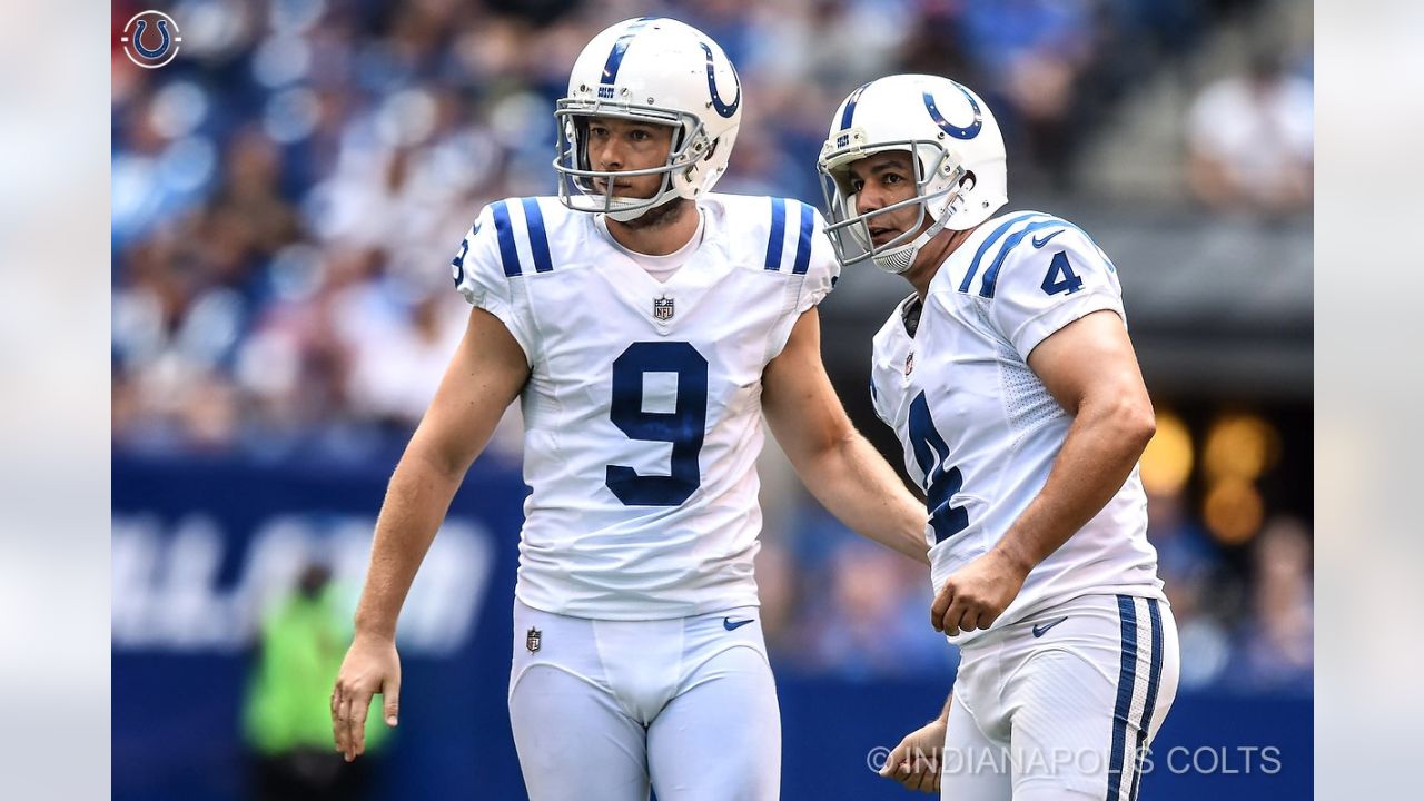 As expected, Adam Vinatieri, other Colts hit NFL's free agency