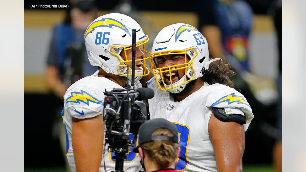 Los Angeles Chargers tight end Hunter Henry in action during the second  half of an NFL football game against the Pittsburgh Steelers in Carson,  Calif., Sunday, Oct. 13, 2019. (AP Photo/Kelvin Kuo