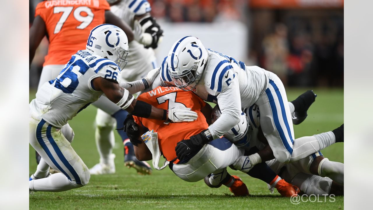 Indianapolis Colts' Defense Stands Tall, Offense Implodes in Win vs. Denver  Broncos