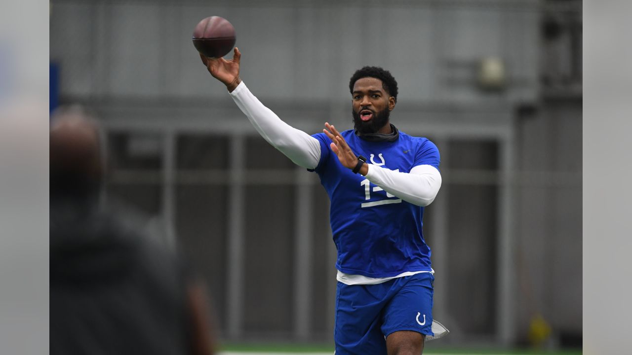 AP source: Commanders signing veteran QB Jacoby Brissett National News -  Bally Sports