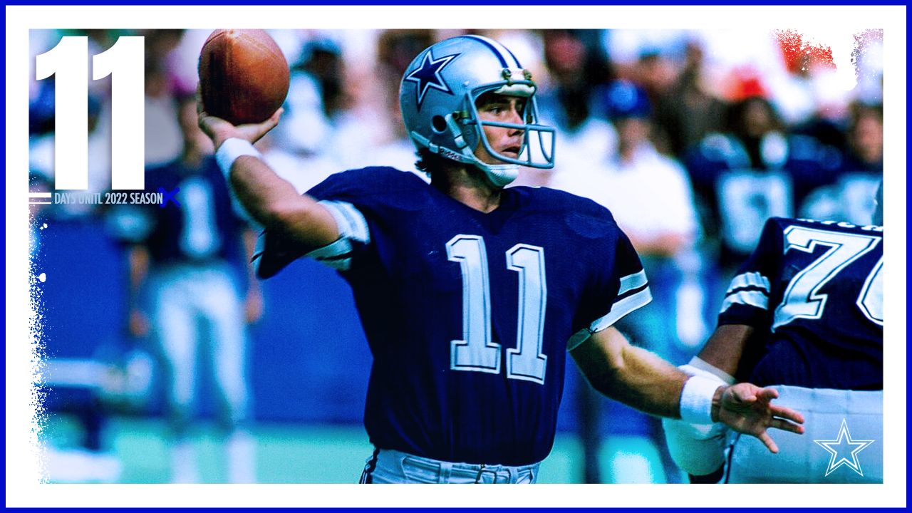 Roger Staubach, Herschel Walker among Top 11 college players ever