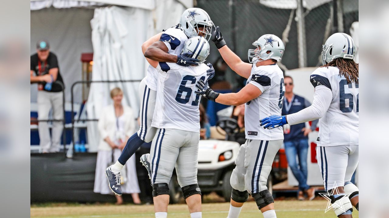 Dallas Cowboys offensive tackle Josh Ball (75) participates in drills at  the NFL football team's practice facility in Oxnard, Calif. Wednesday, Aug.  3, 2022. (AP Photo/Ashley Landis Stock Photo - Alamy