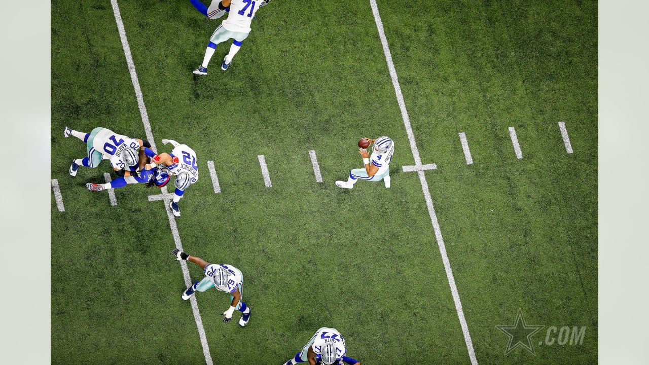 ARLINGTON, TX - DECEMBER 11: Dallas Cowboys Zack Martin (70) blocks during  the game featuring the