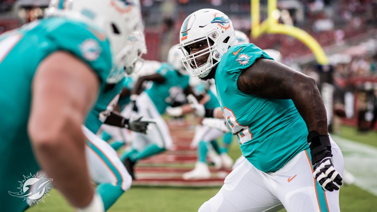 Photo gallery: Dolphins at Buccaneers, Sunday, October 10, 2021