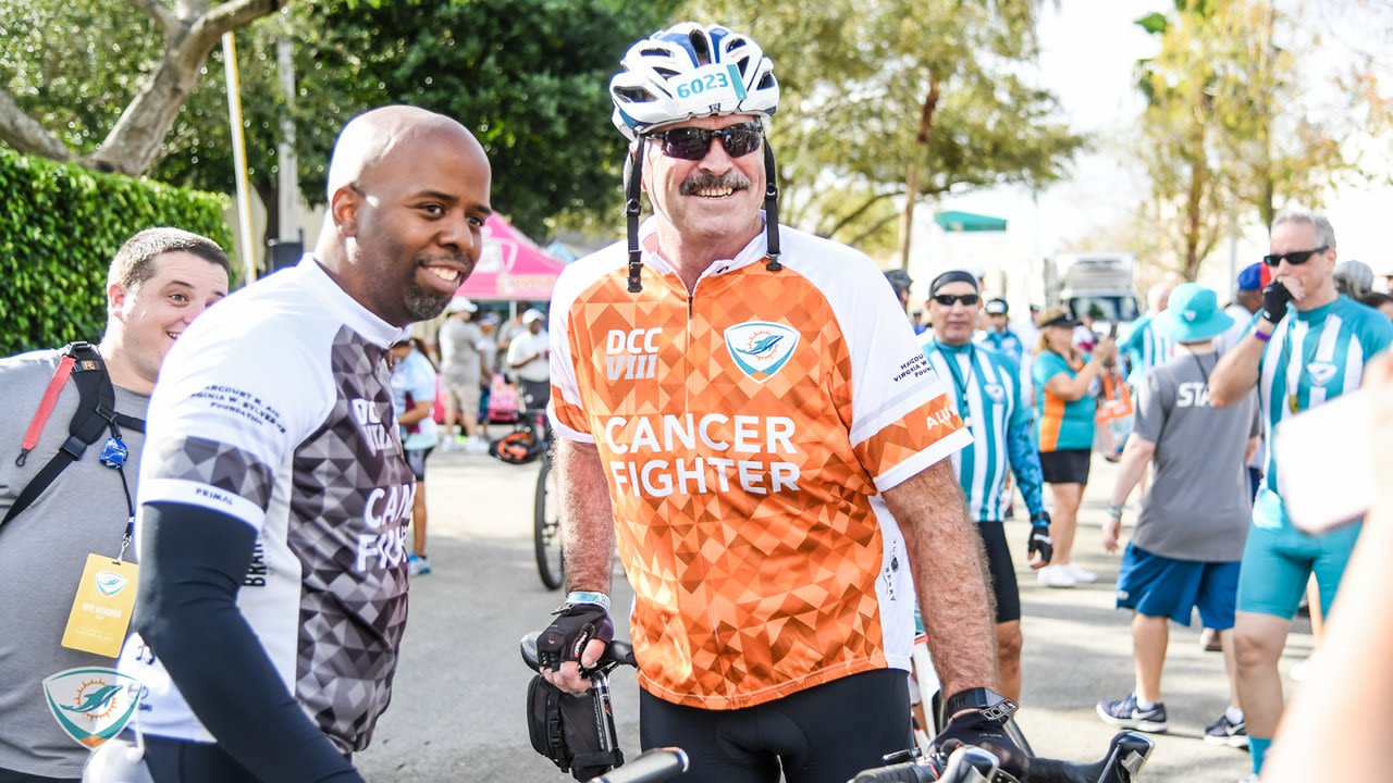 More than 4,000 turn up for Dolphins Cancer Challenge VIII