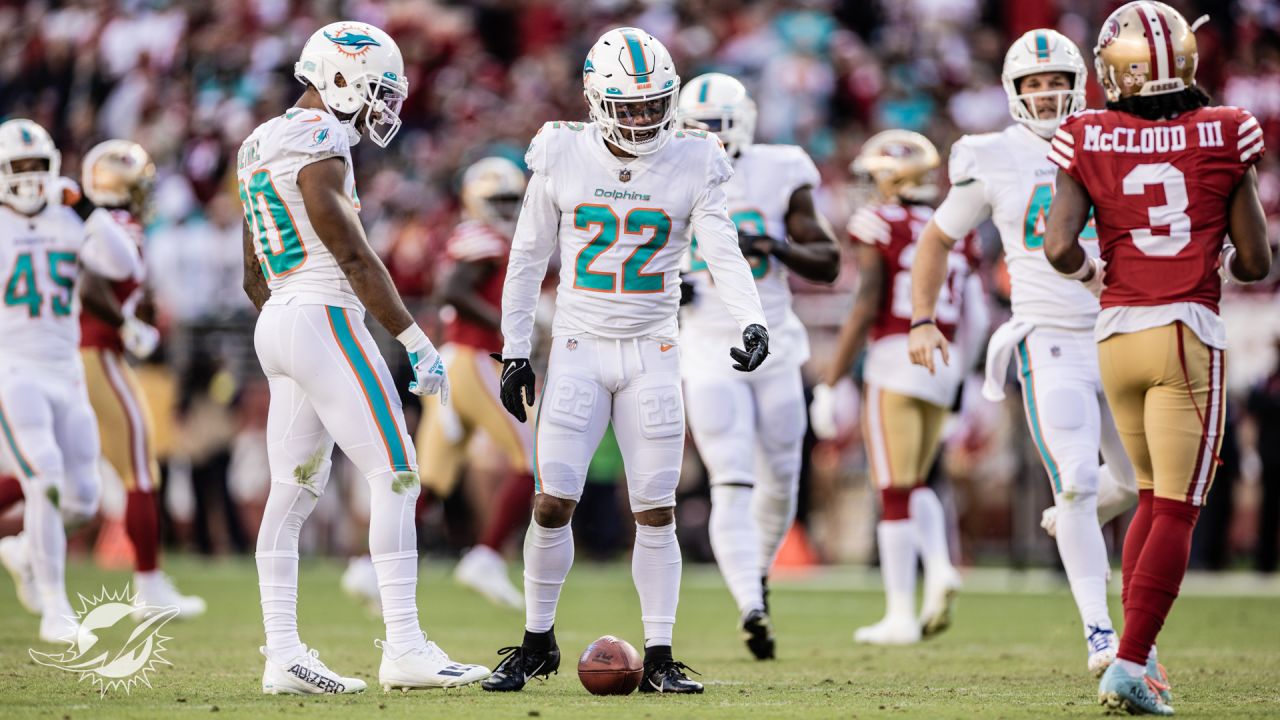 PHOTOS: Gameday - Miami Dolphins at San Francisco 49ers - Week 13