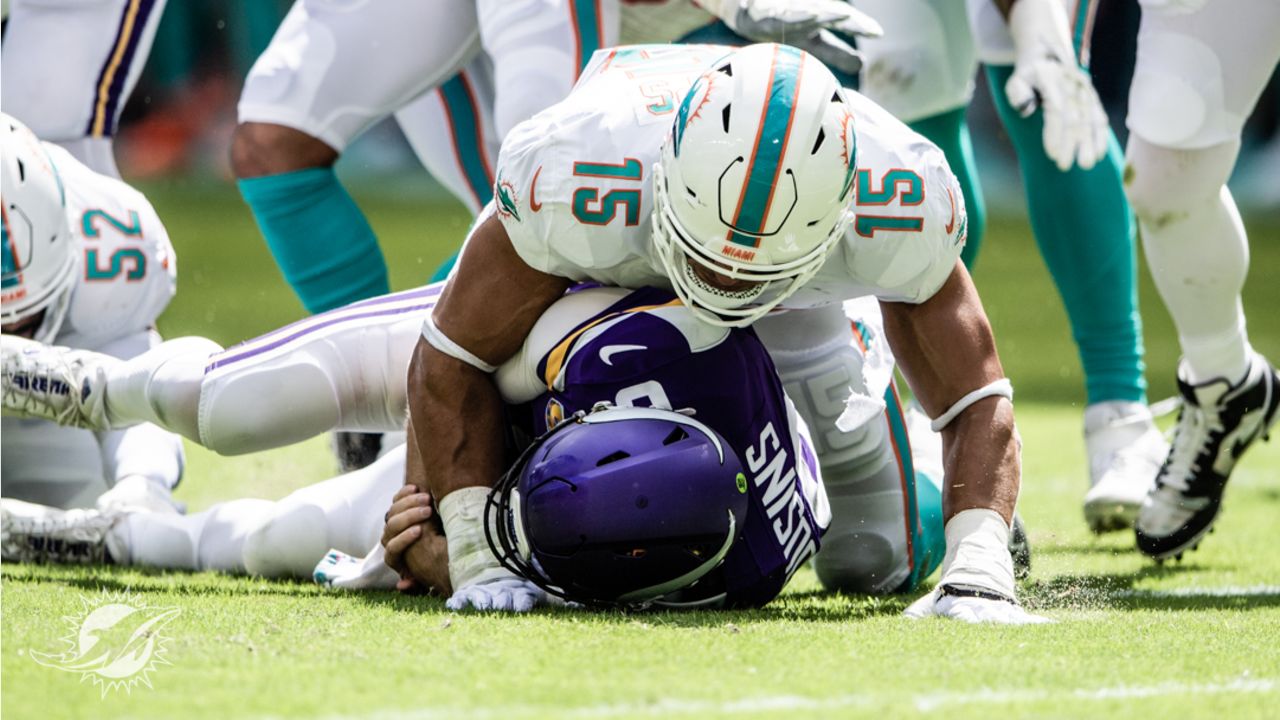 PHOTOS: Gameday - Minnesota Vikings vs Miami Dolphins - Week 6