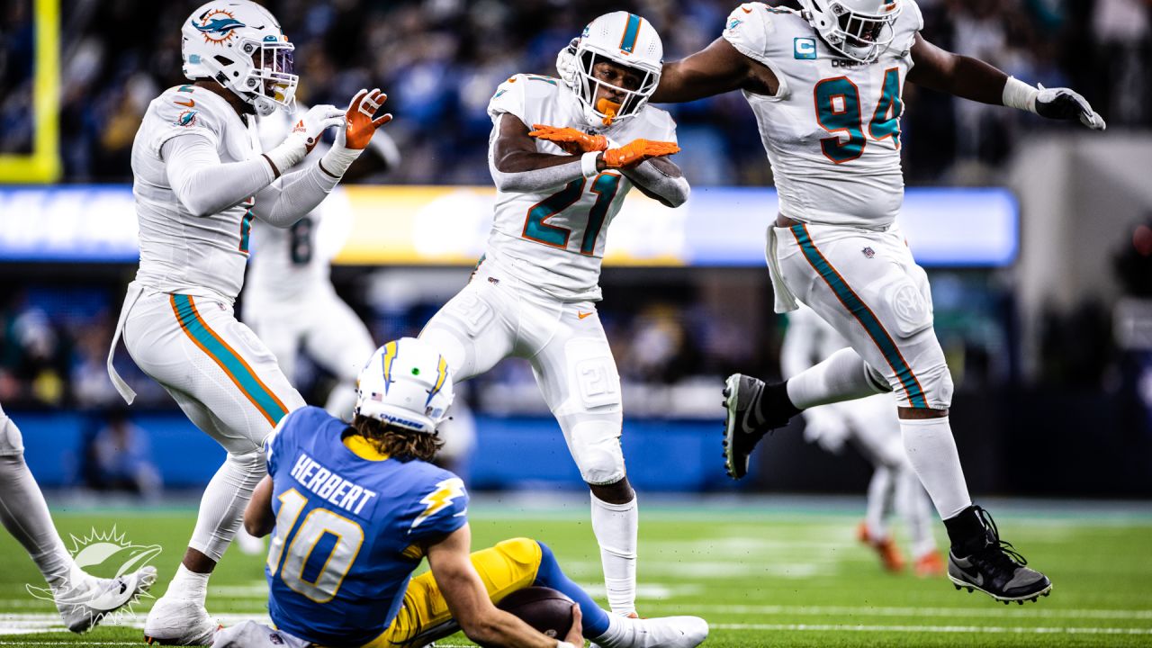 Miami Dolphins News 12/12/22: Dolphins flop against Chargers - The Phinsider