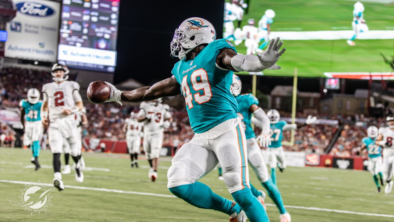 Photo gallery: Dolphins at Buccaneers, Sunday, October 10, 2021