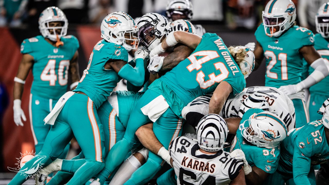 Miami Dolphins-Cincinnati Bengals Week 4 Halftime Observations