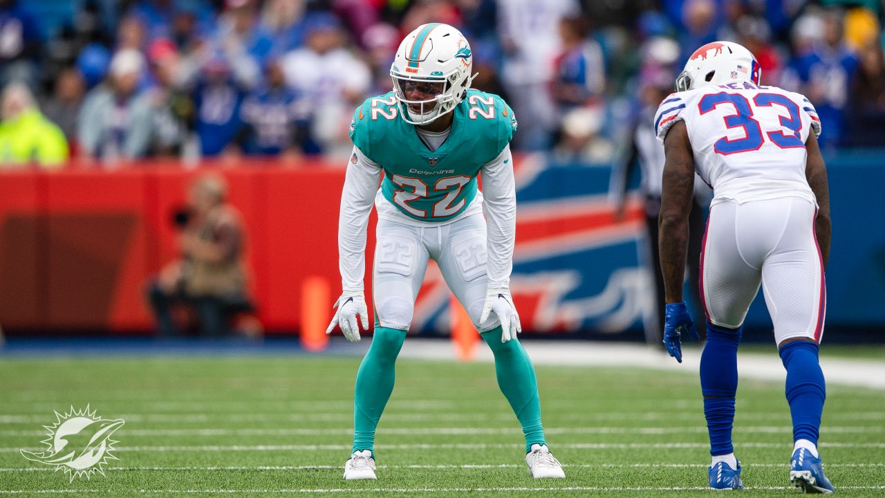 Dolphins vs. Patriots: A Clash of AFC East Rivals in Week 2 - BVM