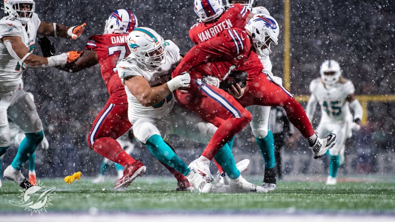 PHOTOS: Gameday - Miami Dolphins at Buffalo Bills - Week 15