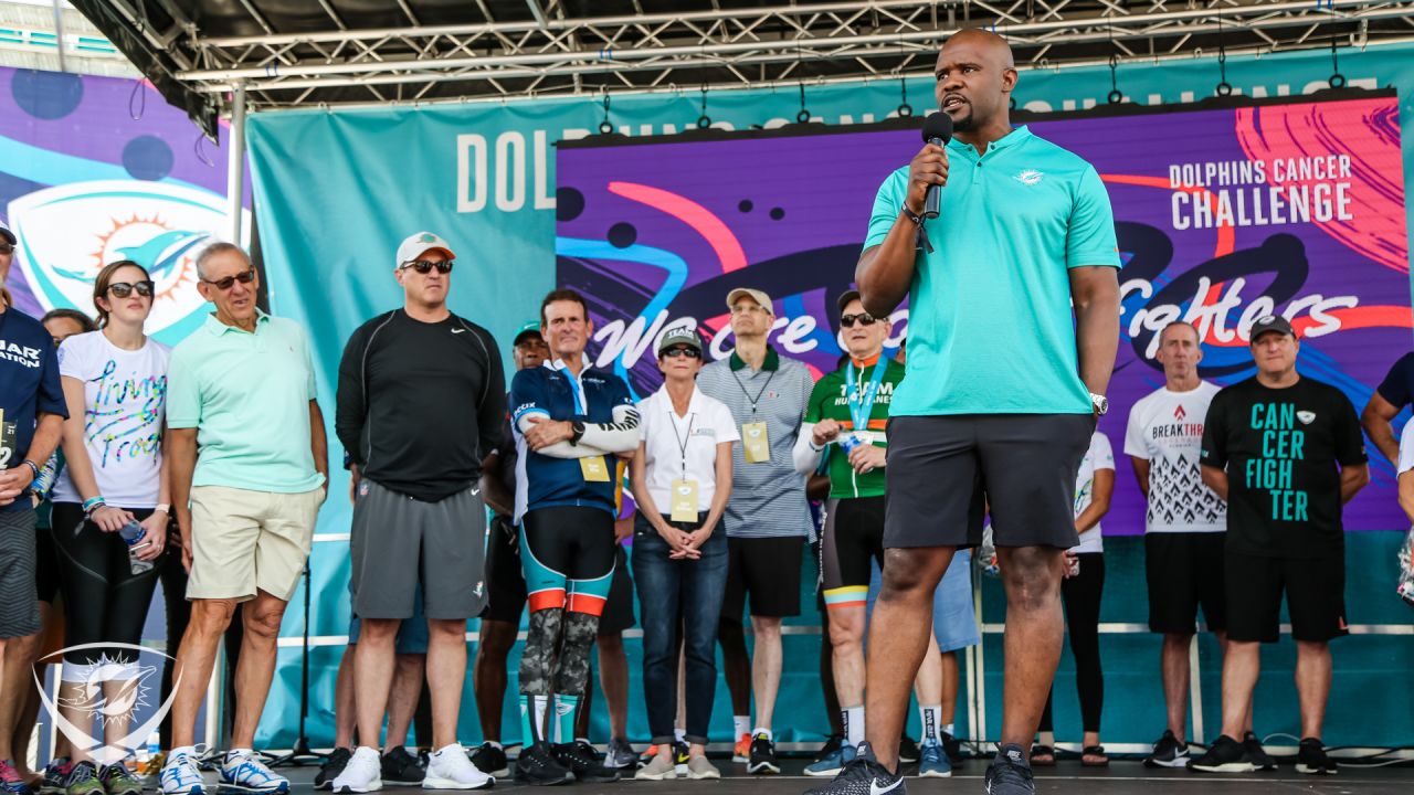 Dolphins Continue Fight Against Cancer At DCC IX