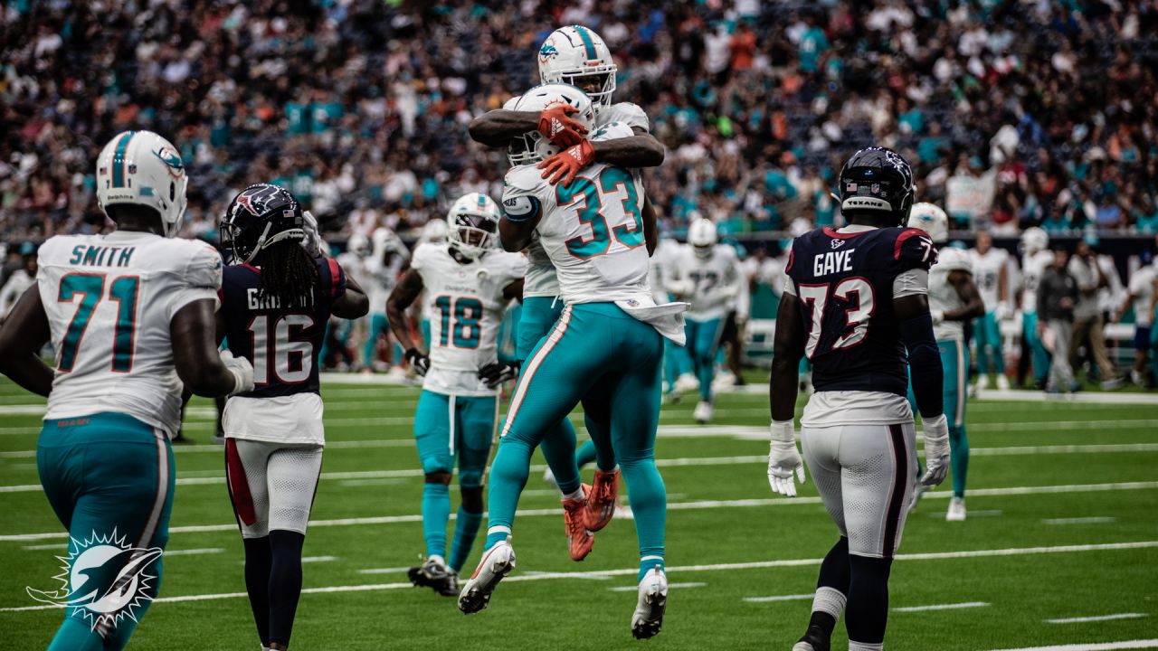 \ud83d\udcf8 Gameday Gallery | Texans vs. Dolphins, Preseason Week 2