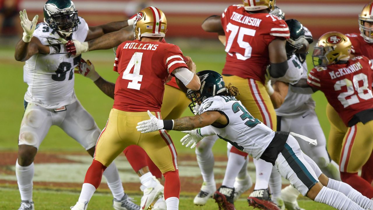 Nick Mullens' giveaways helps Eagles pick up at 25-20 win over San  Francisco