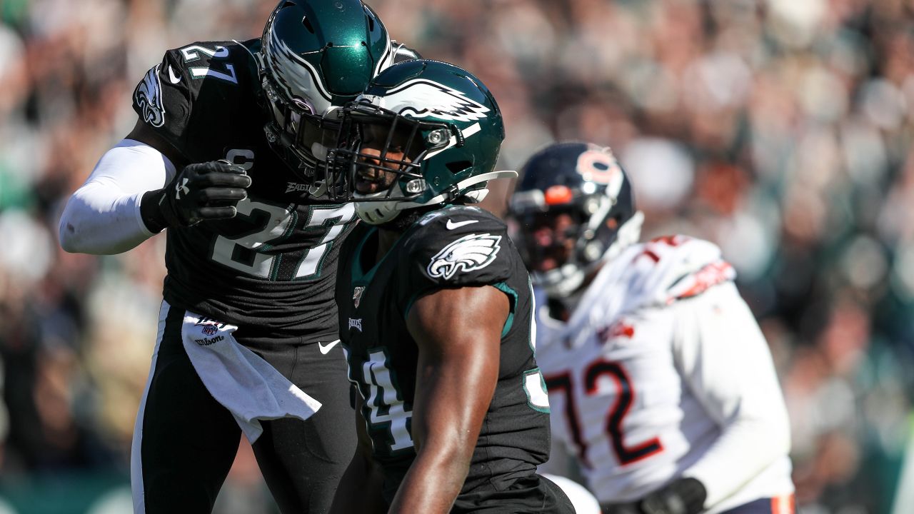 Philadelphia Eagles beat Chicago Bears 22-14 improve to 5-4