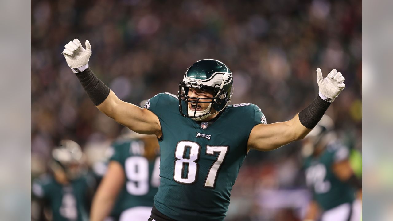 Philadelphia Eagle Brent Celek greeting Lambertville Ramblers