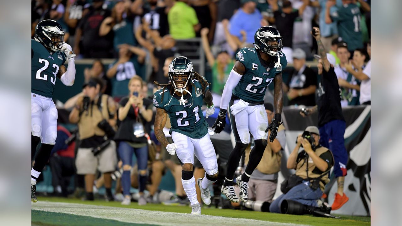 Atlanta Falcons 12-18 Philadelphia Eagles: Eagles hold on to