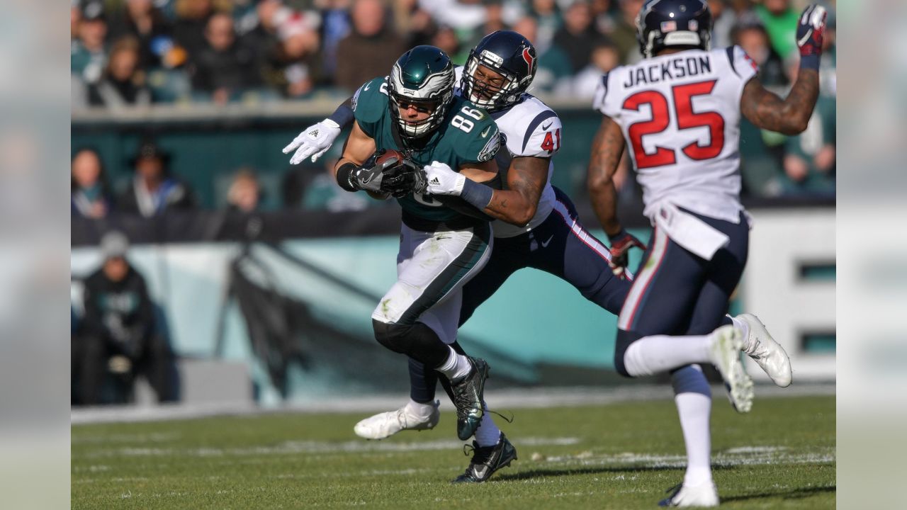 Philadelphia Eagles tight end Zach Ertz (86) celebrates with wide receiver  Alshon Jeffery (17) after Ertz scored a touchdown against the Houston Texans  at Lincoln Financial Field in Philadelphia on Dec. 23