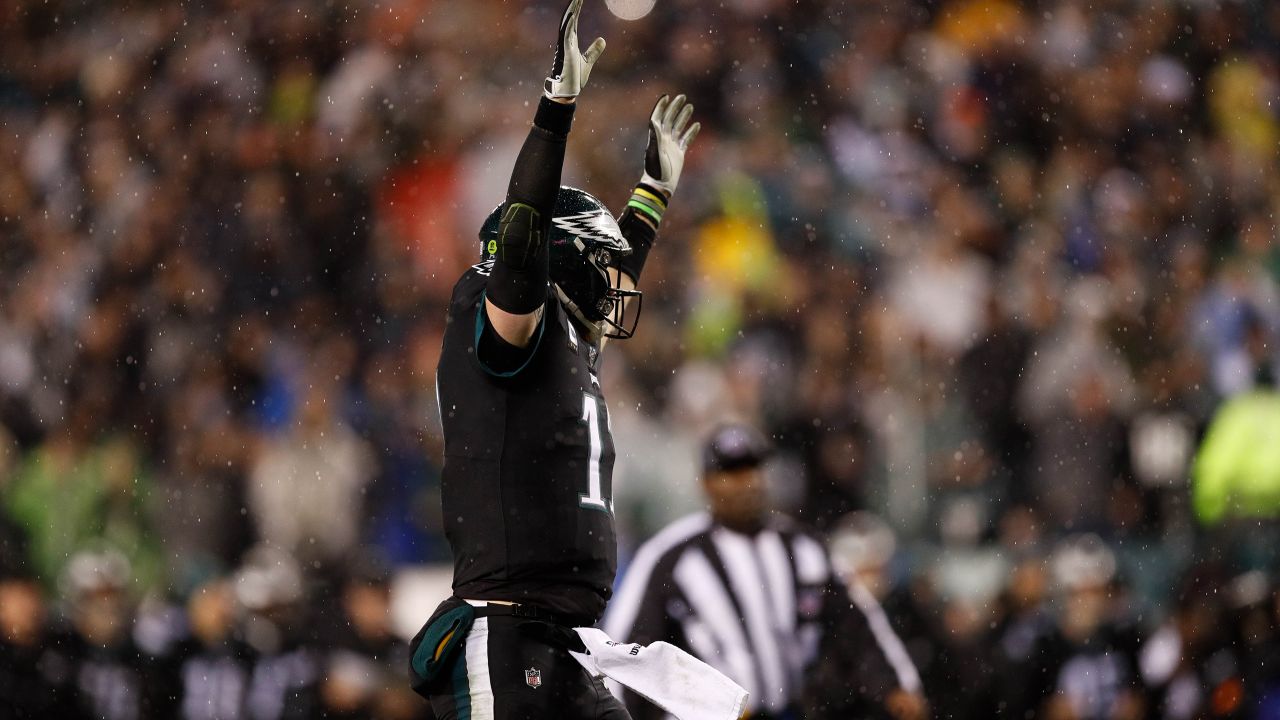 Eagles rally to beat Giants in overtime, 23-17