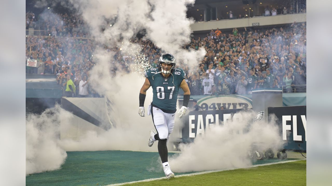 Philadelphia Eagle Brent Celek greeting Lambertville Ramblers