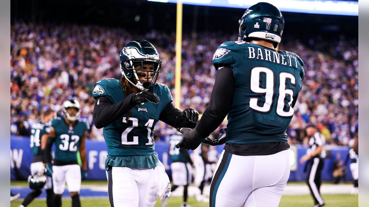 Eagles Get Back On Track With 34-13 Win Over Giants