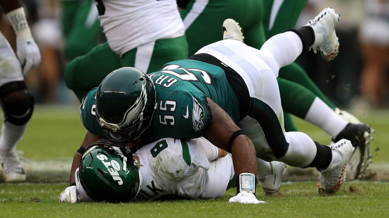 Eagles Brandon Graham sacks New York Jets quarterback Luke Falk in