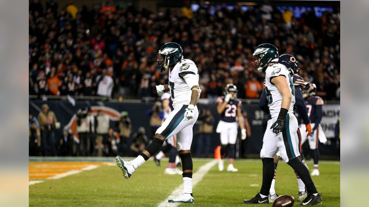 Philadelphia Eagles defeat Chicago Bears in wild card game