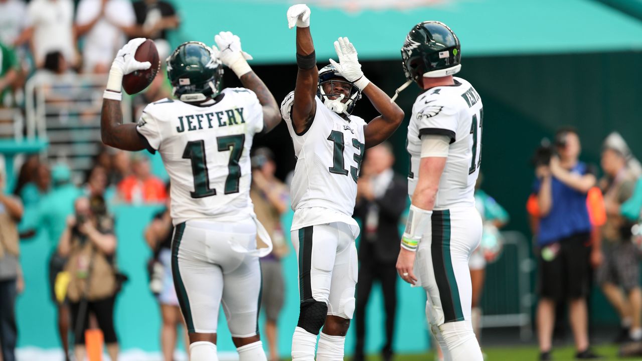 Game Recap: Eagles fall in stunning fashion to Dolphins, 37-31