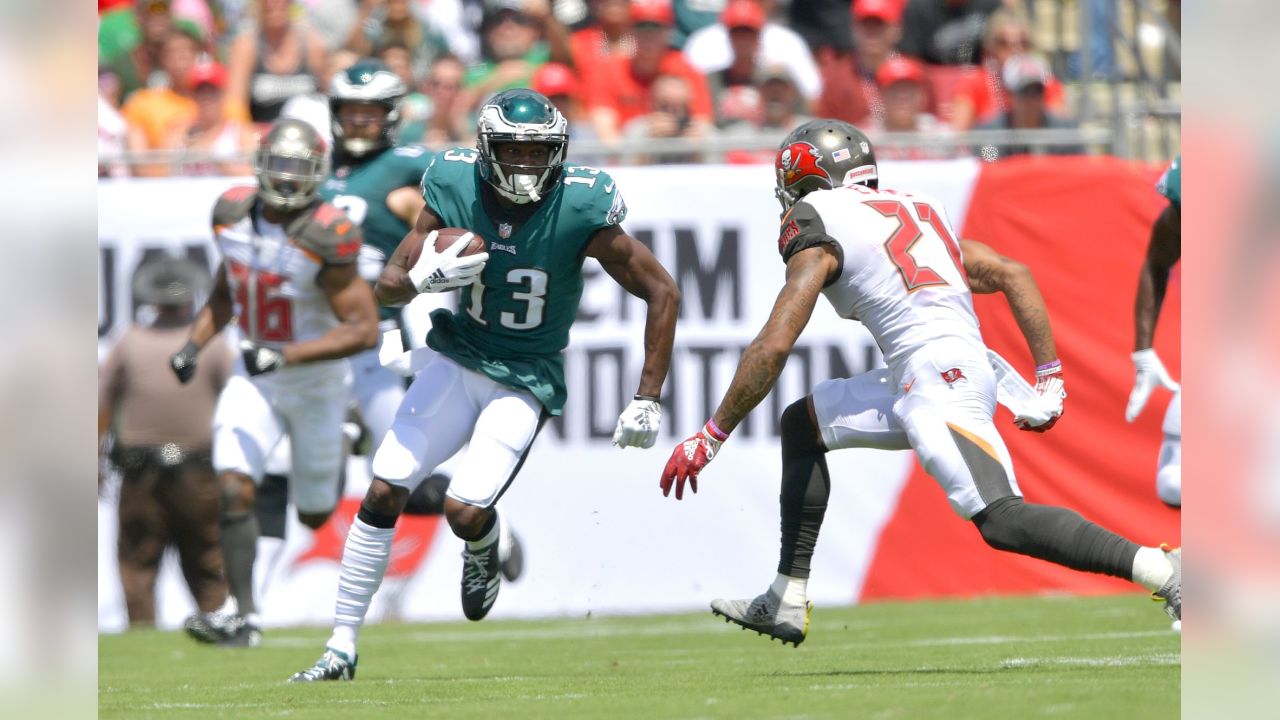 FOX Thursday Night Football after an NFL football game between the  Philadelphia Eagles and the Tampa Bay Buccaneers on Thursday, Oct. 14,  2021, in Philadelphia. (AP Photo/Matt Rourke Stock Photo - Alamy