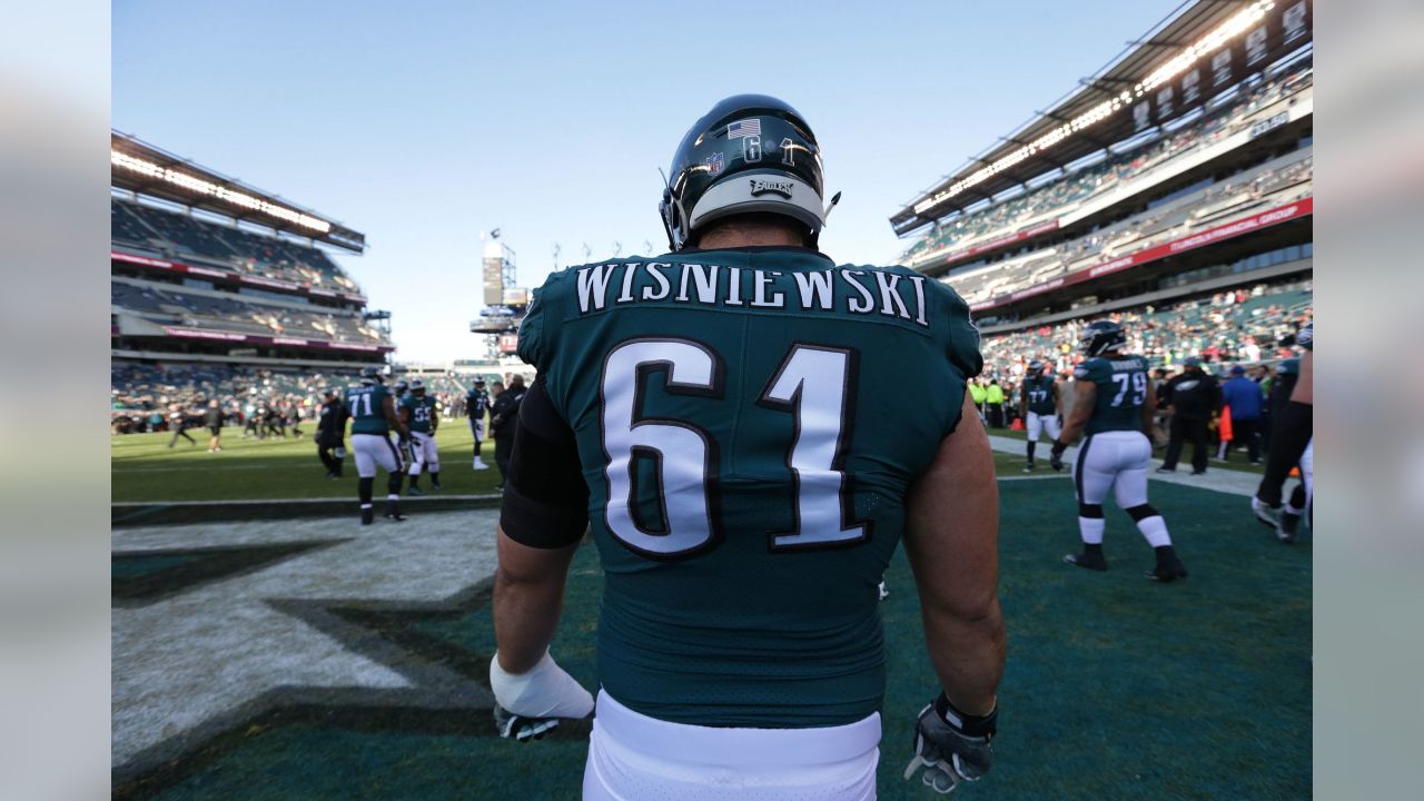 Stefen Wisniewski on X: Man, forget the Kelce Bowl, this Super