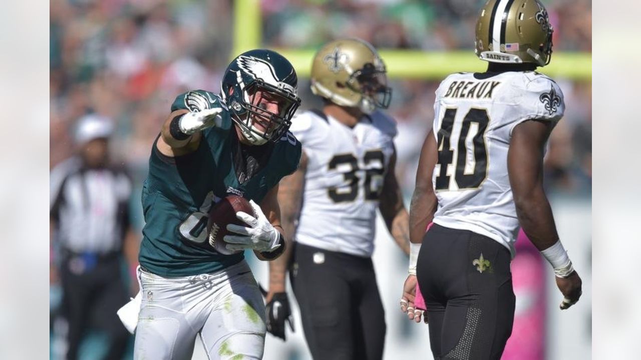 Saints slammed by Eagles, lose 39-17