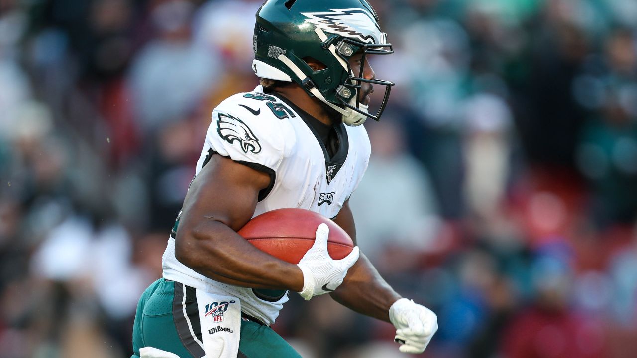 Game Recap: Eagles escape Washington with a 37-27 victory!