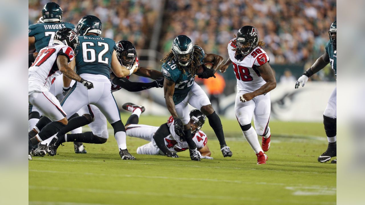 Atlanta Falcons 12-18 Philadelphia Eagles: Eagles hold on to secure opening  night win, NFL News