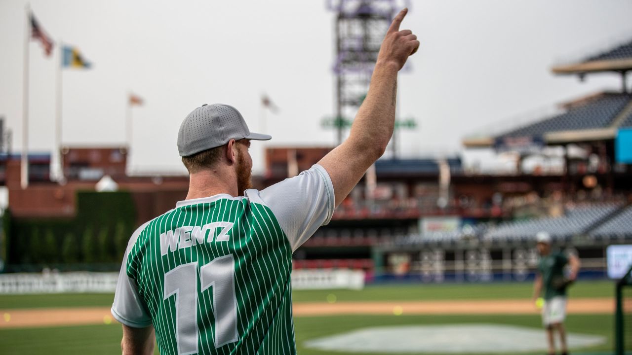 QB Carson Wentz